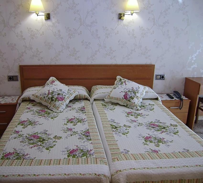 Hostal Miguel Angel Madri Quarto foto